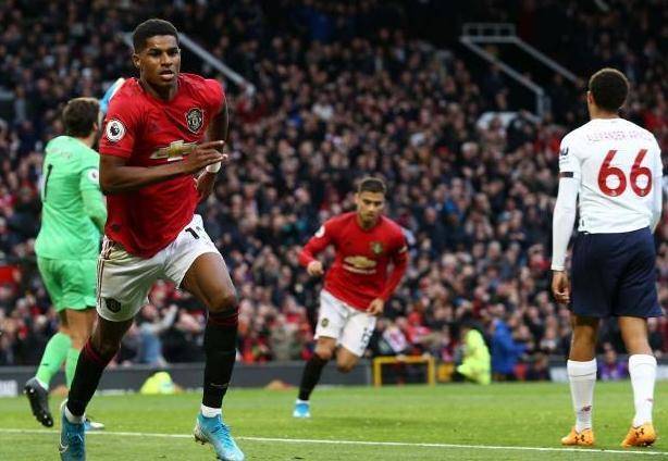 人们脑中浮 人们脑中浮