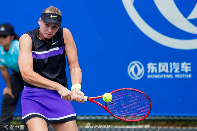 转会背后的 转会背后的