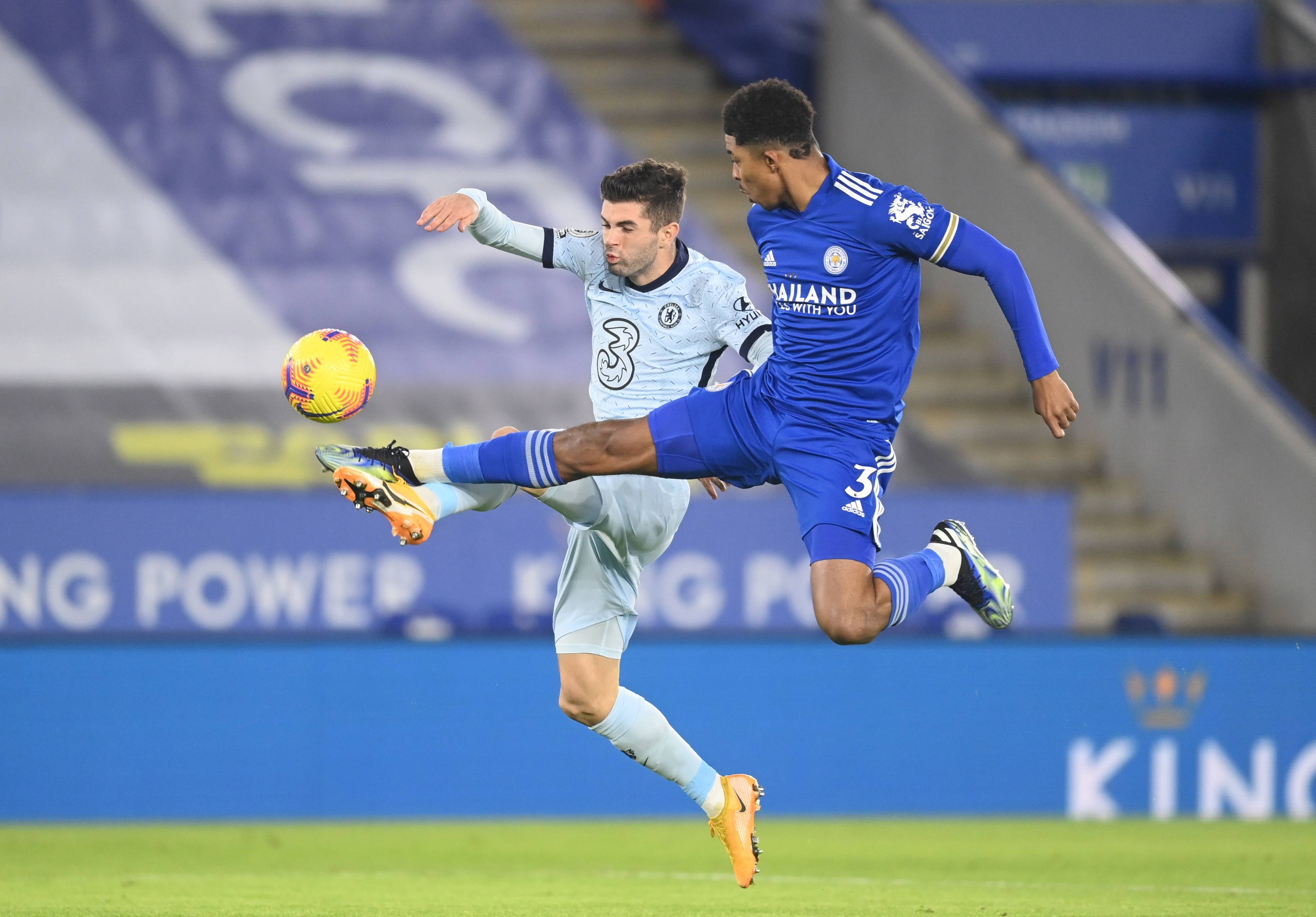 NBA前瞻：波士顿凯尔特人VS迈阿密热火，绿军剑指连胜，热火能否逆袭？.