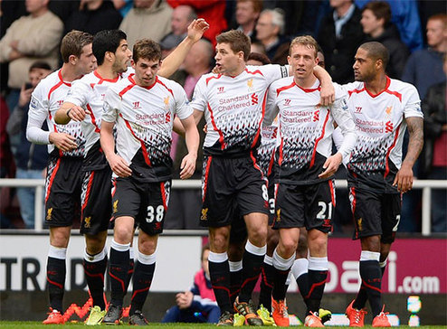 中后场出球 中后场出球