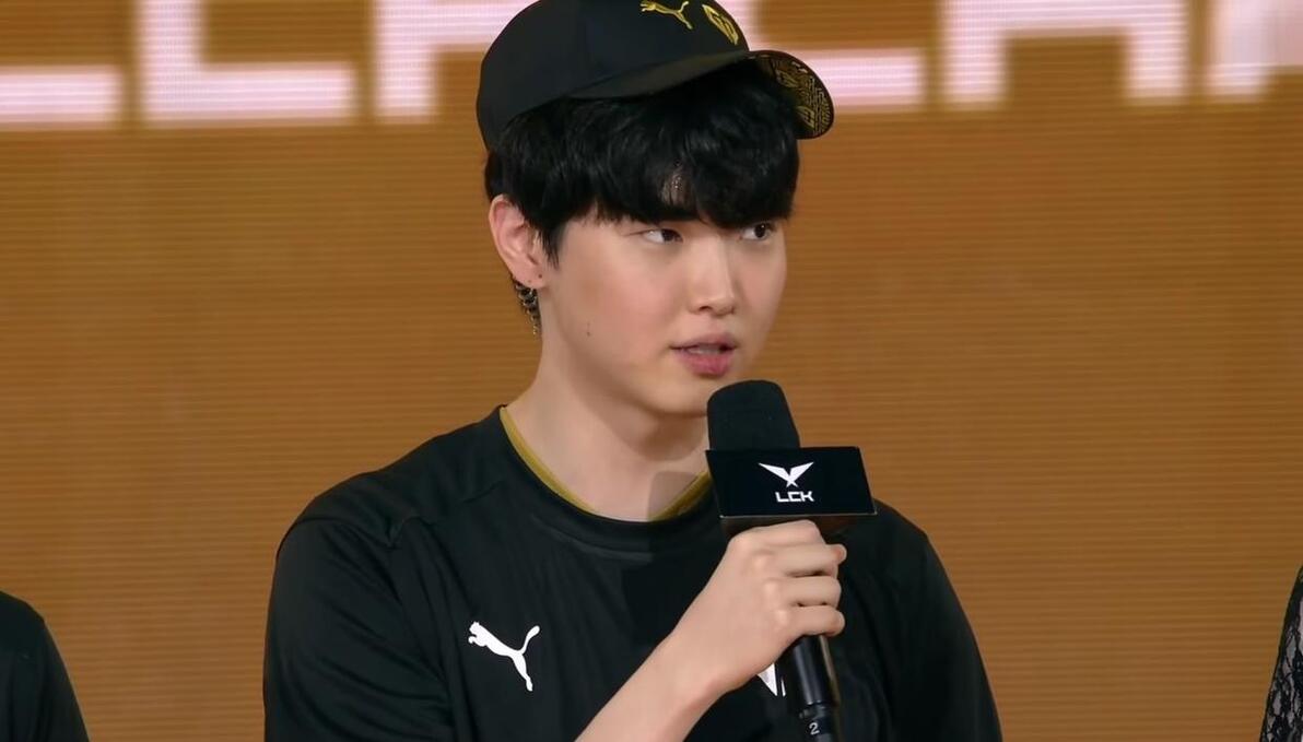 某欧洲强队 某欧洲强队