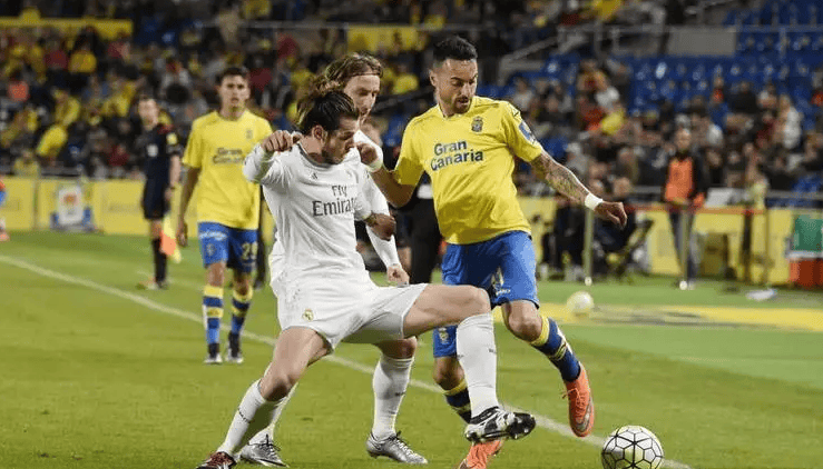 则通过边路 则通过边路